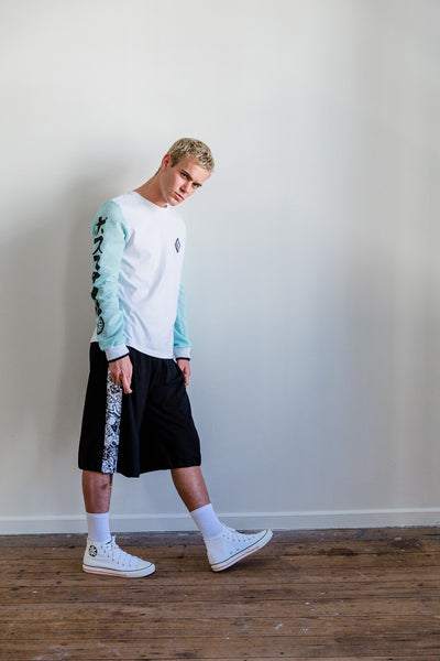 SPORTS SHORTS
