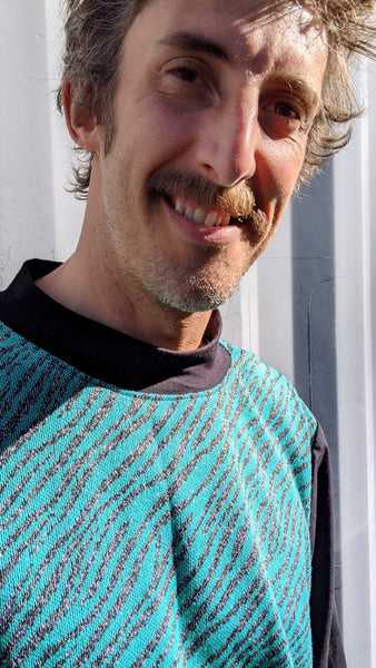 ELECTRIC GLACIERS VEST