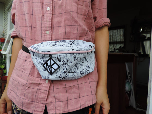 BEAUTIFUL PLEASURES BUM BAG aka FANNY PACK