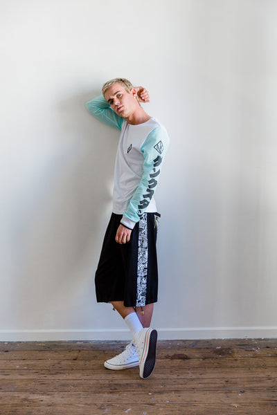 FRESH BOSS L/S T - GENKSTASY HAND PRINTED LONG SLEEVE T