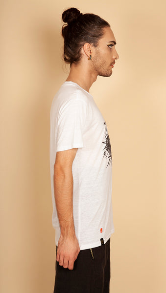 IN PRAISE OF SHADOWS SPORTS T
