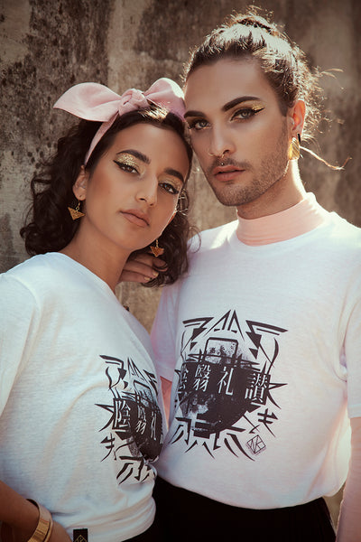 IN PRAISE OF SHADOWS SPORTS T