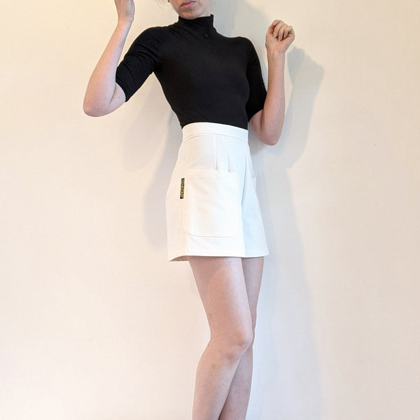 JEN COASTAL SHORTS