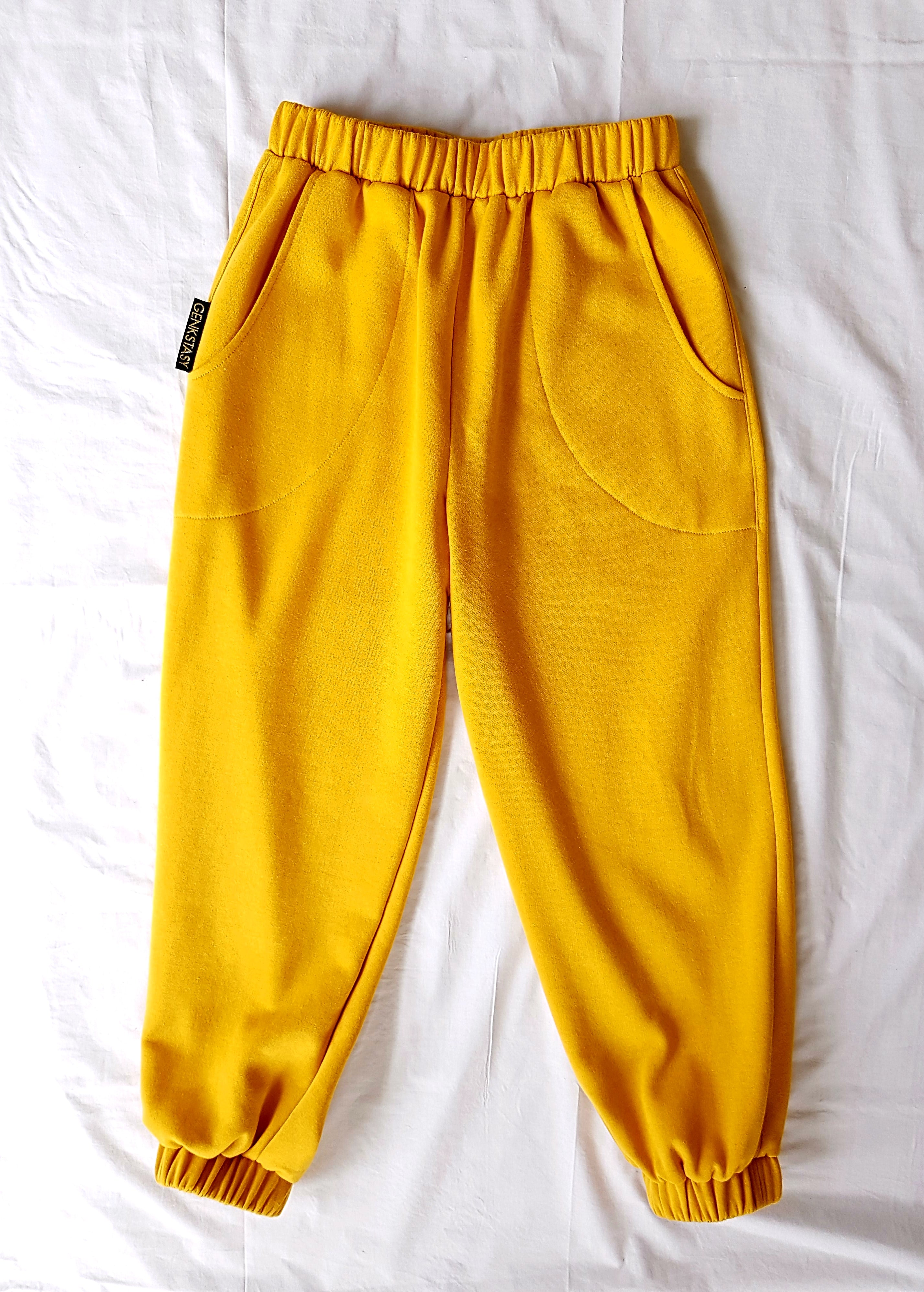 FIERCE PRIDE SWEATS