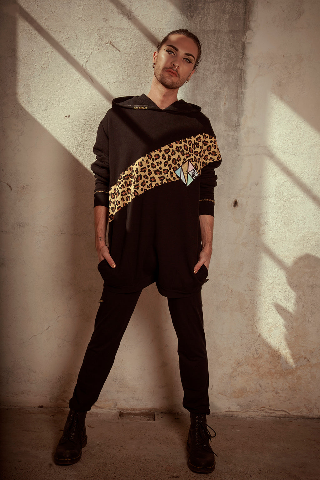 SEKHMET HEALER HOODIE