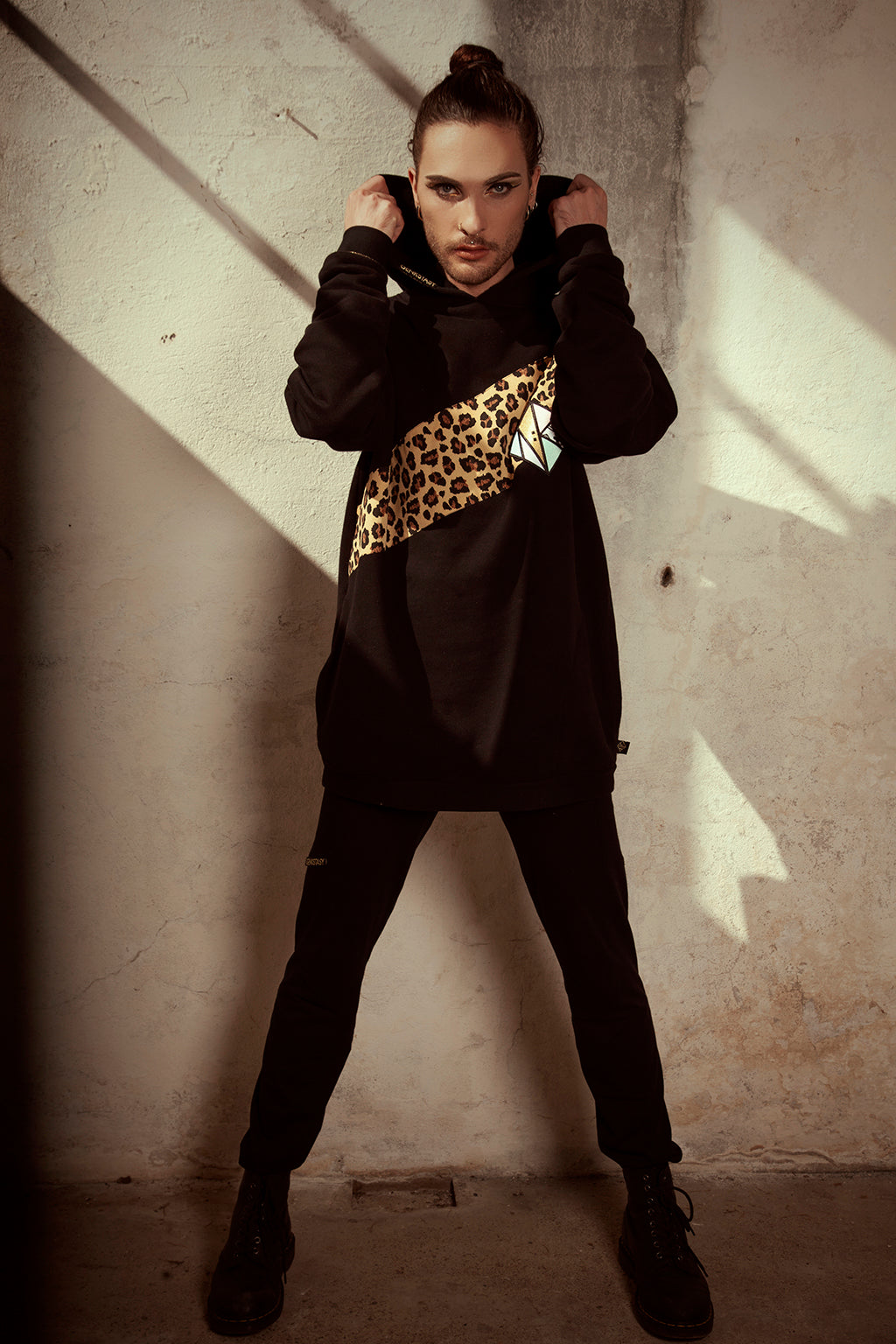 SEKHMET HEALER HOODIE
