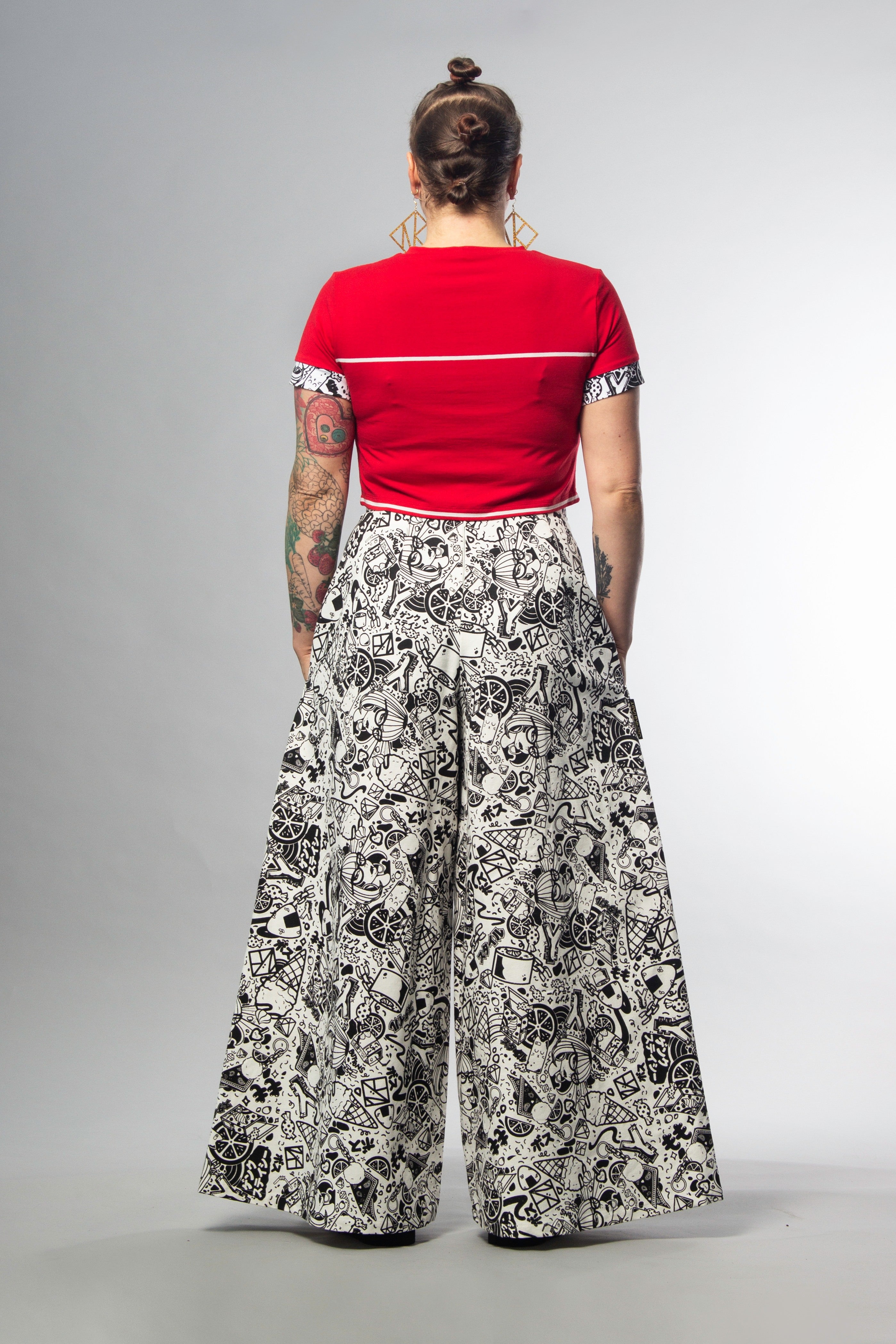 JEN PANT in GNK x CHERIE BUTTONS PRINT