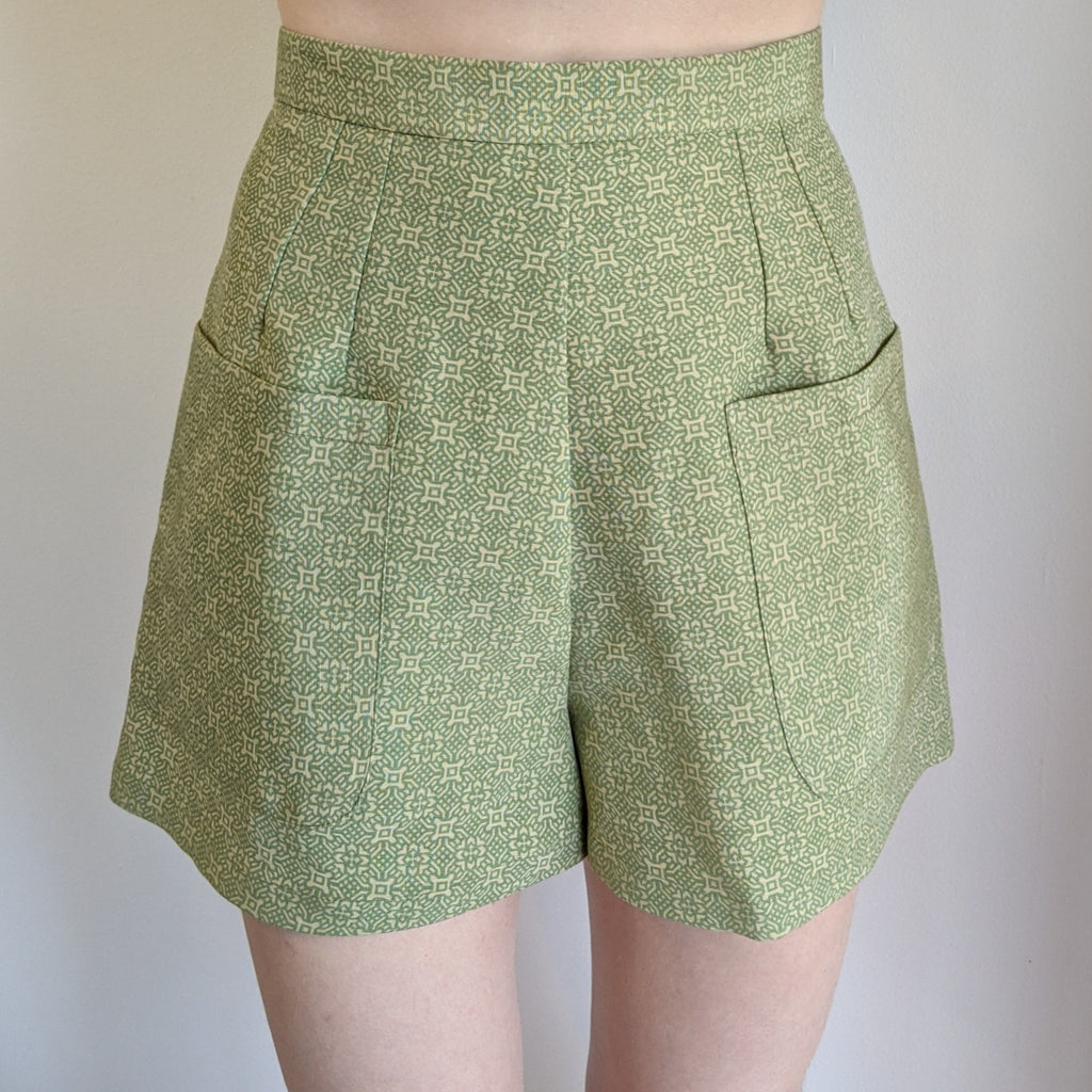 JEN SHORTS SILKYOAK