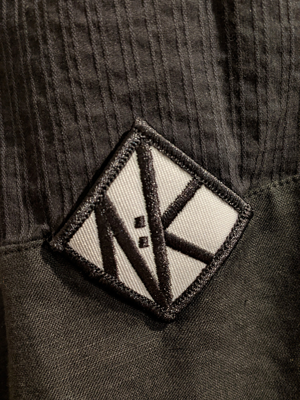 SURVIVOR CROPPED VEST